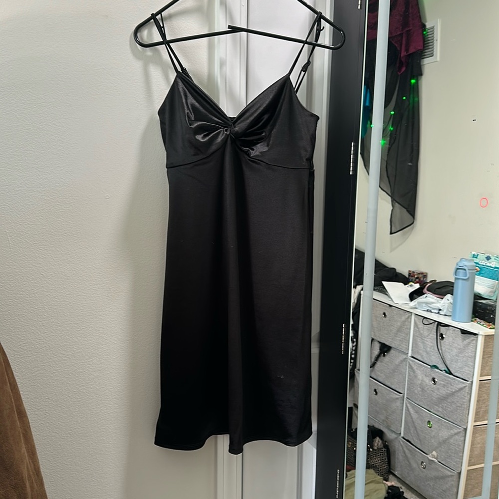 size extra small black mini dress